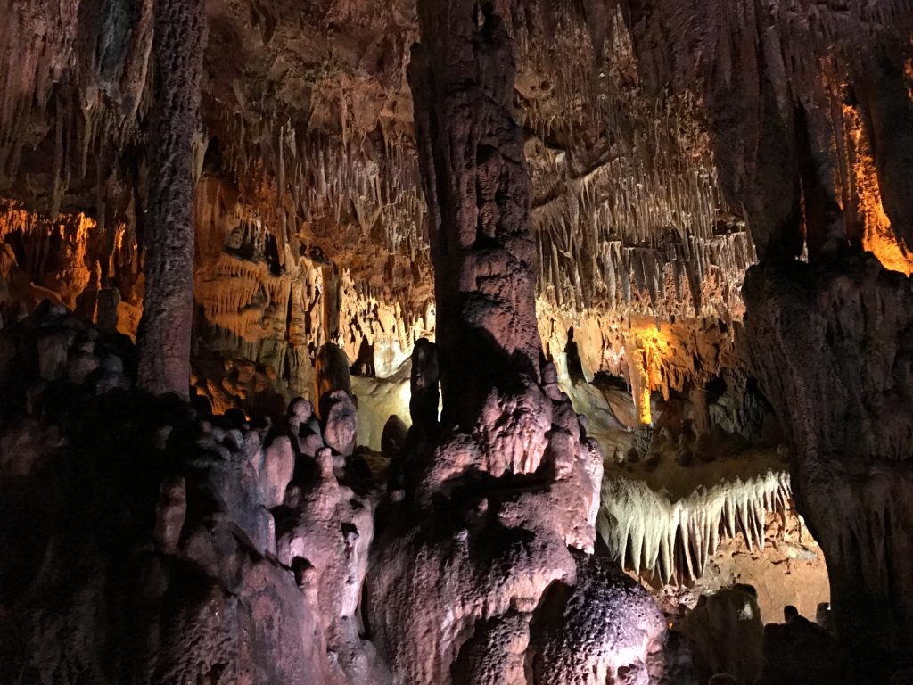 ダムラタシュの洞窟